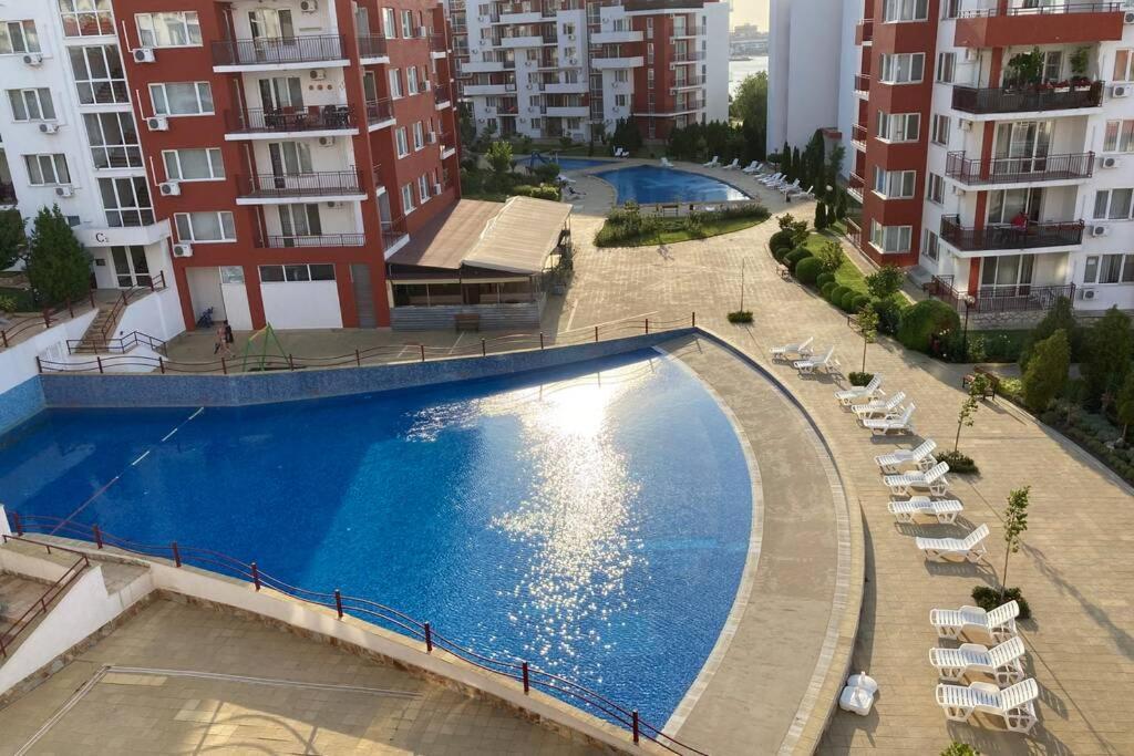 Marina View Fort Beach Studio Sveti Vlas Luaran gambar